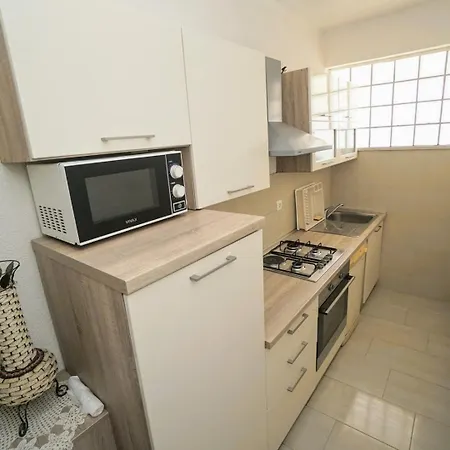 Apartment With Wifi Savudrija, Umag - 27172 *